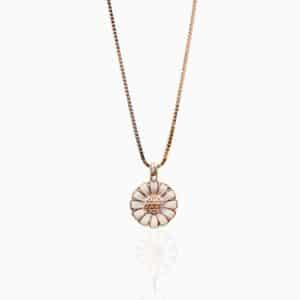 Dainty Daisy Necklace 1