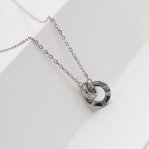 Interlock Circle Necklace 2